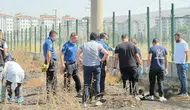 Diyarbakır'da boş arazide silahla vurulmuş erkek cesedi bulundu