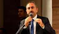 Diyarbakır’daki tabelalara ilişkin Gül’den kritik açıklama