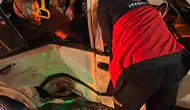 Van Edremit'te iki otomobil çarpıştı üç kişi yaralandı