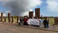Tutaklı çocuklar Ahlat’ın tarihi mirasını keşfetti