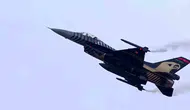 Şanlıurfa TEKNOFEST alanında yağmura rağmen SOLOTÜRK heyecanı yaşandı