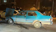 Elazığ Rüstempaşa Mahallesi'nde iki otomobil çarpıştı