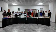 Elazığlı kadınlar boncuklu iğne oyası kursunda hünerlerini sergiledi