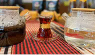 Çayda renklendirici tartışması: Güvenilir çay nasıl seçilir? Uzmanlar uyarıyor!