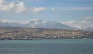 Van'da kar yağışı zirveleri beyaza boyadı
