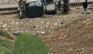 Batman’da devrilen iş makinesinin sürücüsü hastanelik oldu