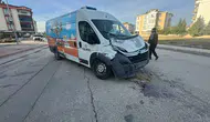 Elazığ'da iki minibüs çarpıştı: 4 yaralı