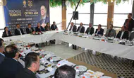 Bakan Tekin Hakkari'de birlik mesajı verdi