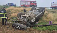 Kızıltepe yolunda kaza yapan otomobil şarampole yuvarlandı