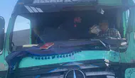 Batman Otogar Kavşağı'nda kamyon ve tır çarpıştı
