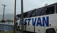 Şırnak Uludere'de yolcu otobüsü ile TIR çarpıştı: 1 ölü, 14 yaralı