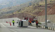 Batman yolunda takla atan otomobilden sürücü yara almadan kurtuldu