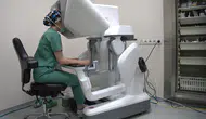 Muş'taki hasta İstanbul'dan yönetilen robotik cerrahi ile sağlığına kavuştu