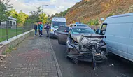 Bingöl'de iki aracın karıştığı kazada üç kişi yaralandı
