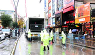 Van'da 29 Ekim kutlamaları yağış nedeniyle kapalı alana taşındı