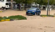 Diyarbakır Ergani ilçesinde sağanak yağış hayatı durma noktasına getirdi