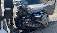 Siirt merkezde trafik kazası sonucu üç kişi yaralandı