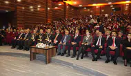 Van 29 Ekim Cumhuriyet Bayramı coşkusunu kapalı alanda yaşadı