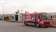 Cizre yolunda devrilen akaryakıt tankeri yürekleri ağza getirdi