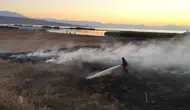 Van Edremit'te sazlık alanda korkutan yangın