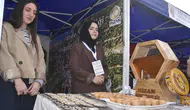 Bitlis Hizan ilçesinde ilk karakovan balı hasadı festivali başladı