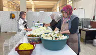 Ağrı’da ata tohumuyla yetişen lahanalar turşuya dönüşüyor