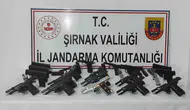 Şırnak'ta durdurulan üç tırda cephanelik ve uyuşturucu bulundu