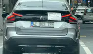 Diyarbakır trafiğinde acemi sürücünün ilginç önlemi