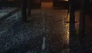 Bingöl'de dolu yağışı ve şimşekler geceyi gündüze çevirdi