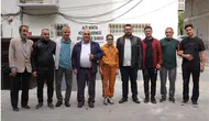 Diyarbakır'da 15 Ekim'e özel dayanışma ziyareti: Engellilere beyaz bastonlar hediye edildi