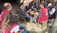 Diyarbakır Büyükşehir Belediyesi ekipleri Kulp'ta esnaf ve yurttaşları dinledi