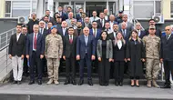 Diyarbakır Valisi Zorluoğlu yapılacak yeni devlet hastanesinin yerinde incelemede bulundu