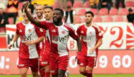 Batman Petrolspor İstanbulspor'u 4-2 mağlup etti: Üç haftalık kötü gidişe son verdi