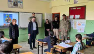 Dicle Kaymakamı kırsal okulları tek tek gezdi