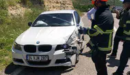 Yeşilli yolunda iki araç çarpıştı