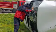 Van Bitlis yolunda yağmur kazaya yol açtı