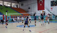 Elazığ voleybol heyecanına ev sahipliği yaptı