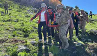 Tunceli'de yürüyüş yaparken kayalıklardan düşen vatandaş kurtarıldı