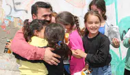 Diyarbakırlı esnaf çocukluk hayalini ücretsiz tostla gerçeğe dönüştürdü