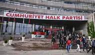 CHP'de kurultay depremi: 7 ilde düğmeye basıldı, çok sayıda isim emniyete götürüldü