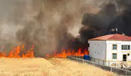 Diyarbakır Bağlar’da korkutan yangın büyümeden söndürüldü