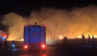 Diyarbakır Havalimanı yakınında korkutan anız yangını