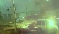 Suruç’ta kendi kendine hareket eden otomobil çukura gömüldü