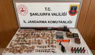 Halfeti'de tarihi eser operasyonu Jandarma evde define malzemeleri yakaladı