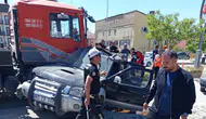 Yüksekova trafiğinde kaza sonucu bir sürücü hastaneye kaldırıldı