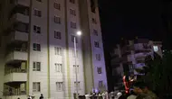 Şanlıurfa Karaköprü’de bir apartmanın sekizinci katında yangın çıktı