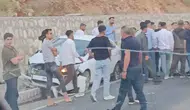 Siirt’te düğün konvoyunda kaza 2 kişi hastanelik oldu