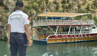 Halfeti sularında mahsur kalan 40 kişi kurtarıldı