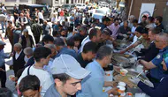 Bulanık’ta Muharrem bereketi 5 bin kaseyle paylaşıldı