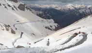 Van Bahçesaray yolunda kar temizlendi ama geçişler hala yasak